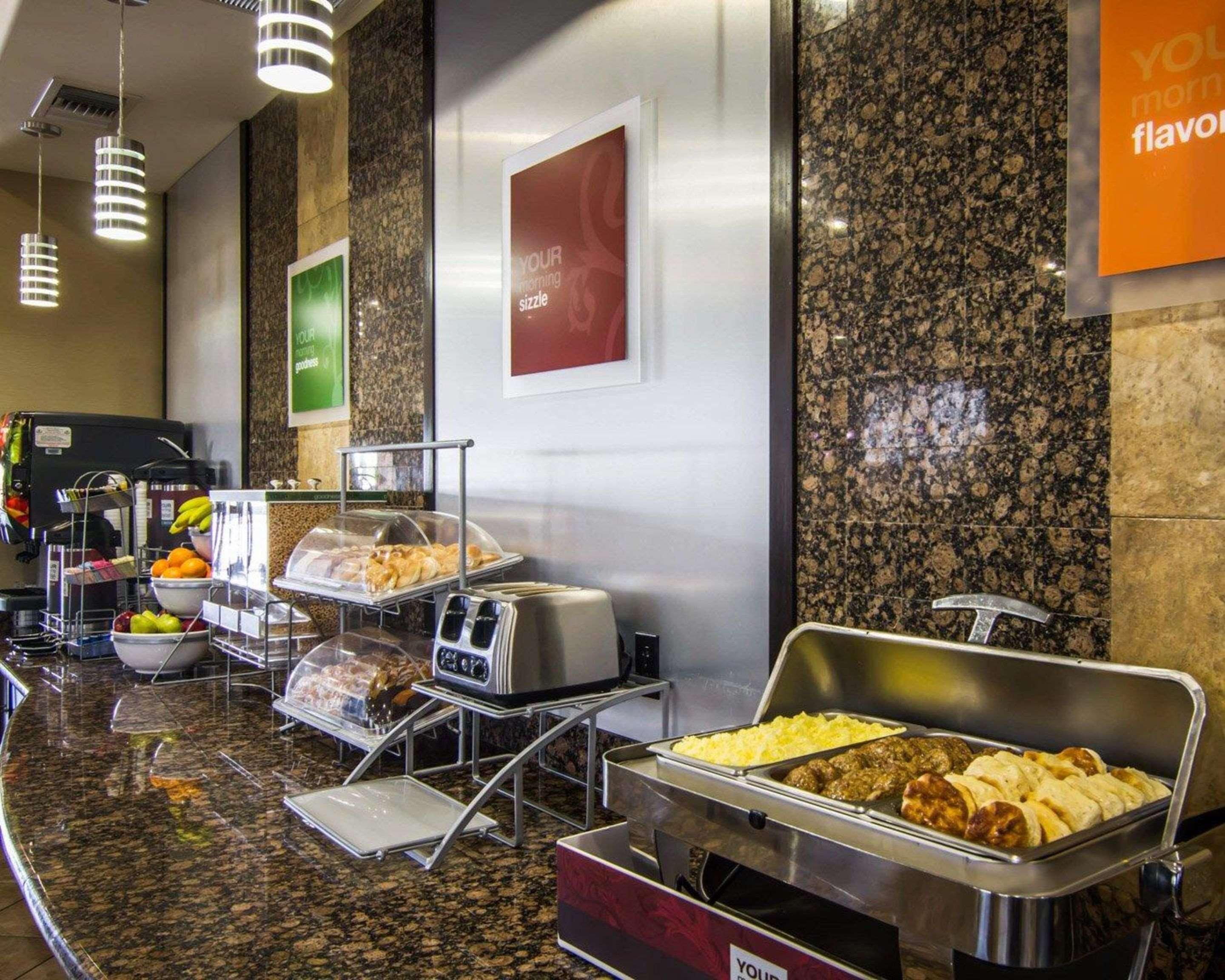 Comfort Suites West Dallas - Cockrell Hill Dış mekan fotoğraf