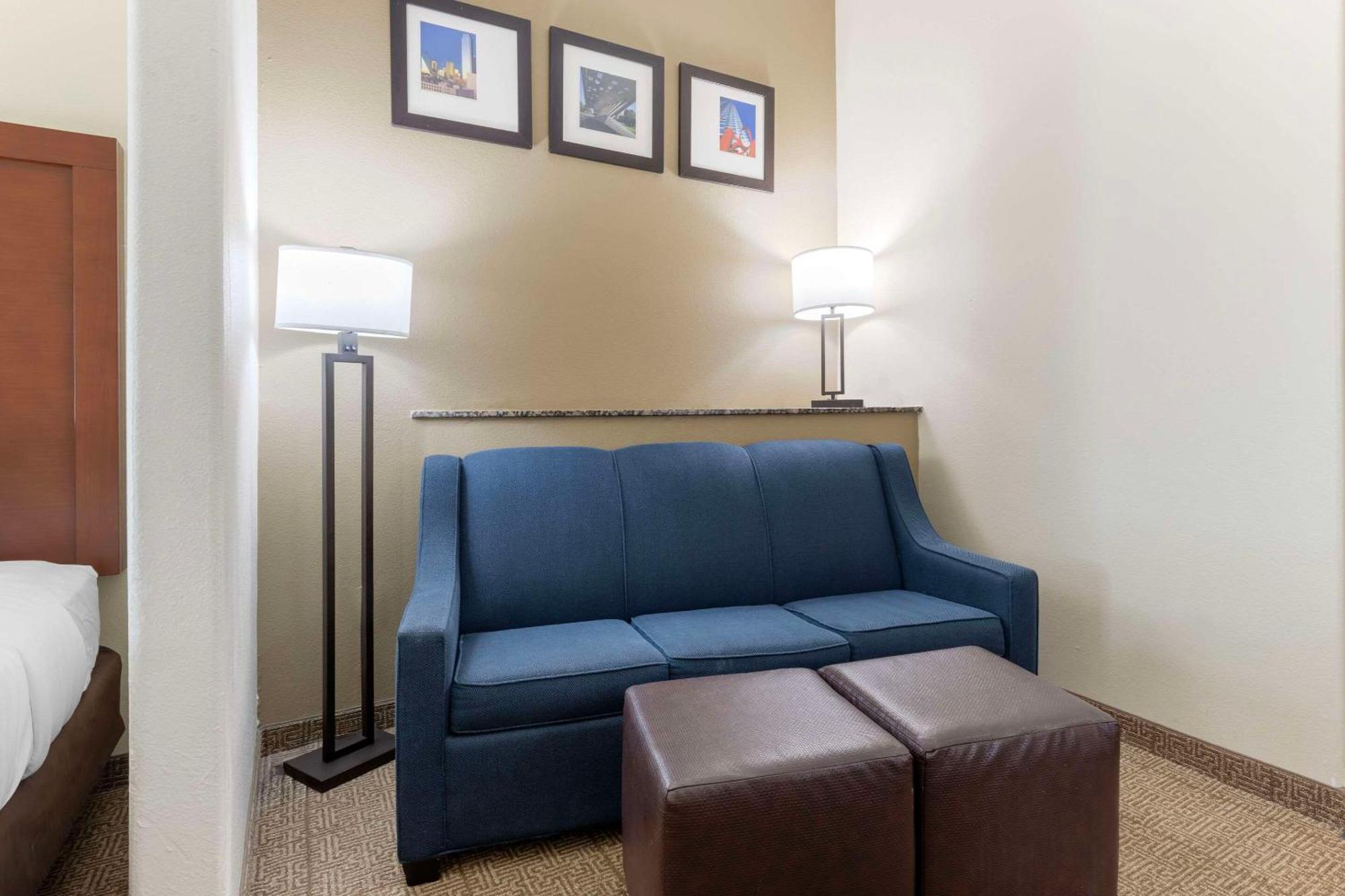 Comfort Suites West Dallas - Cockrell Hill Dış mekan fotoğraf